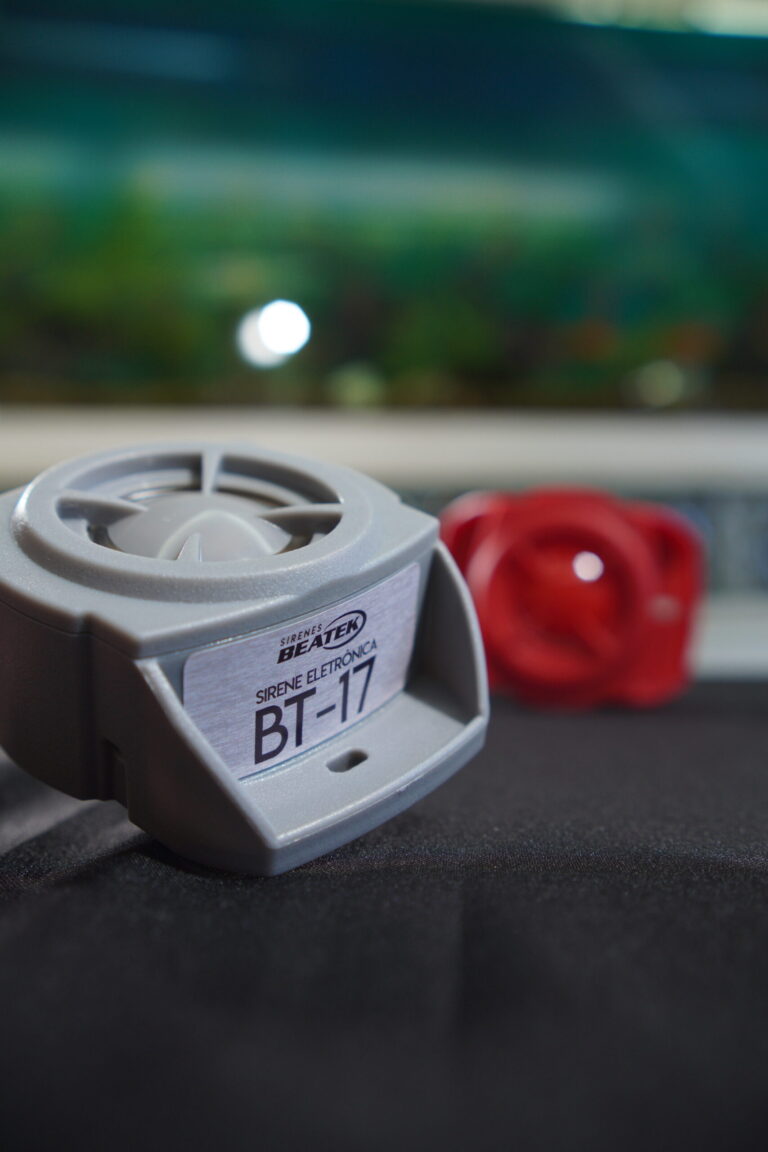 Sirene Eletrônica Beatek BT-17: Solução Compacta e Eficiente para Ambientes Internos